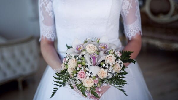 Un Beau Bouquet De Fleurs Pour Le Jour J